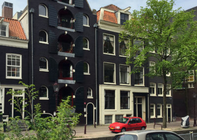 Buitenschilderwerk grachtenpand Boomsloot Amsterdam